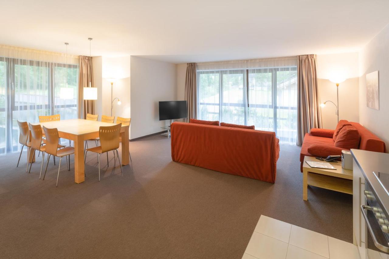גרגלן Bohemia Apartments מראה חיצוני תמונה