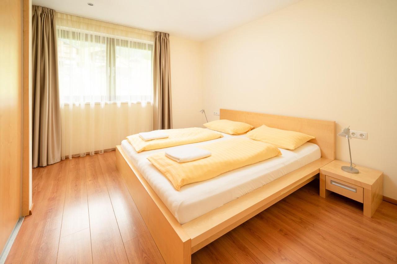 גרגלן Bohemia Apartments מראה חיצוני תמונה